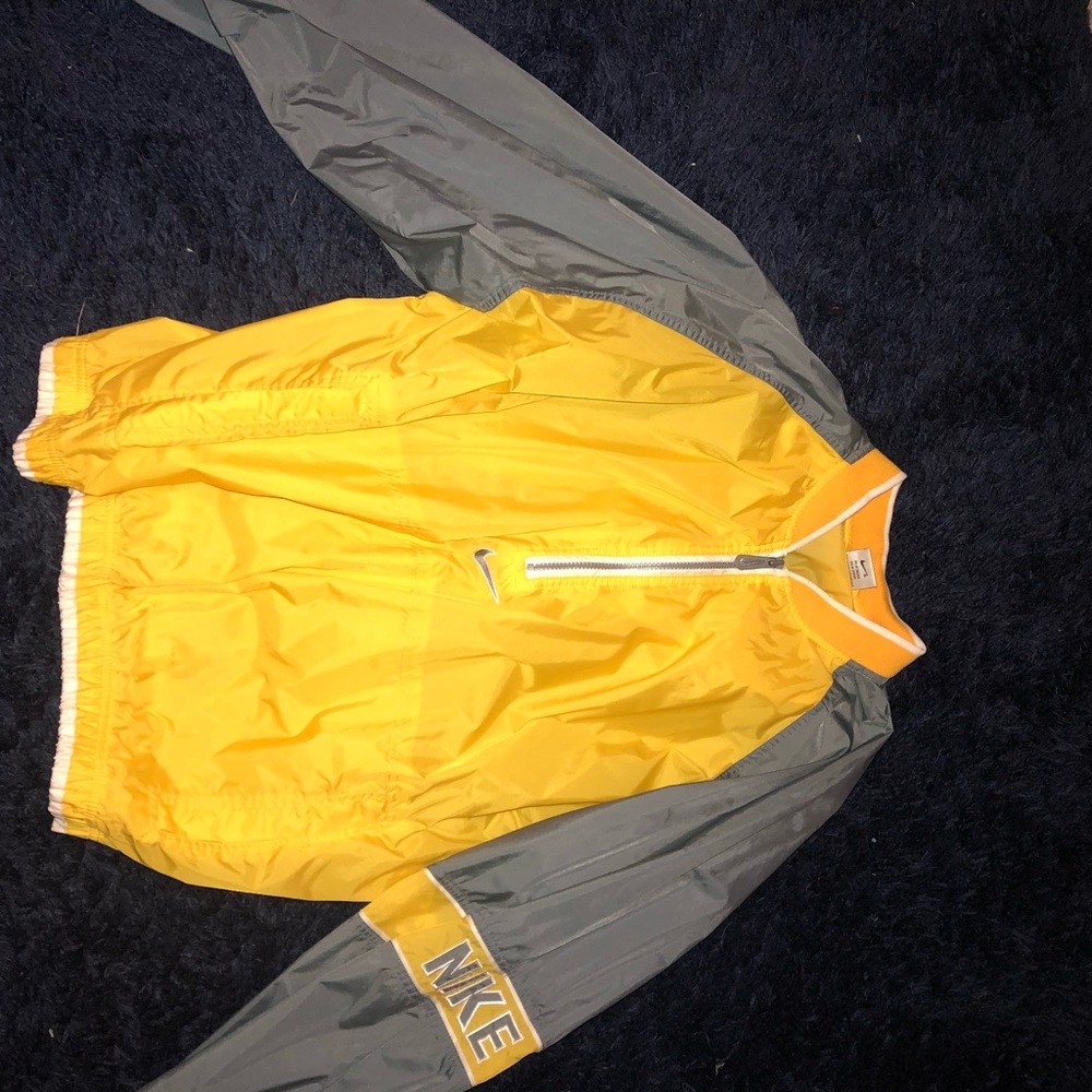 Nike windbreaker
